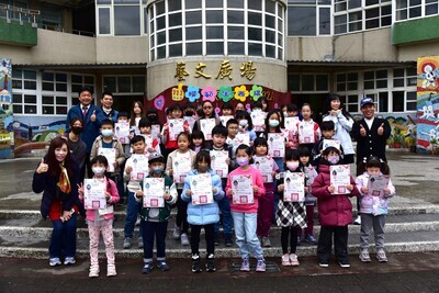 114.4.2兒童節慶祝大會暨跳蚤市場活動(另開新視窗)